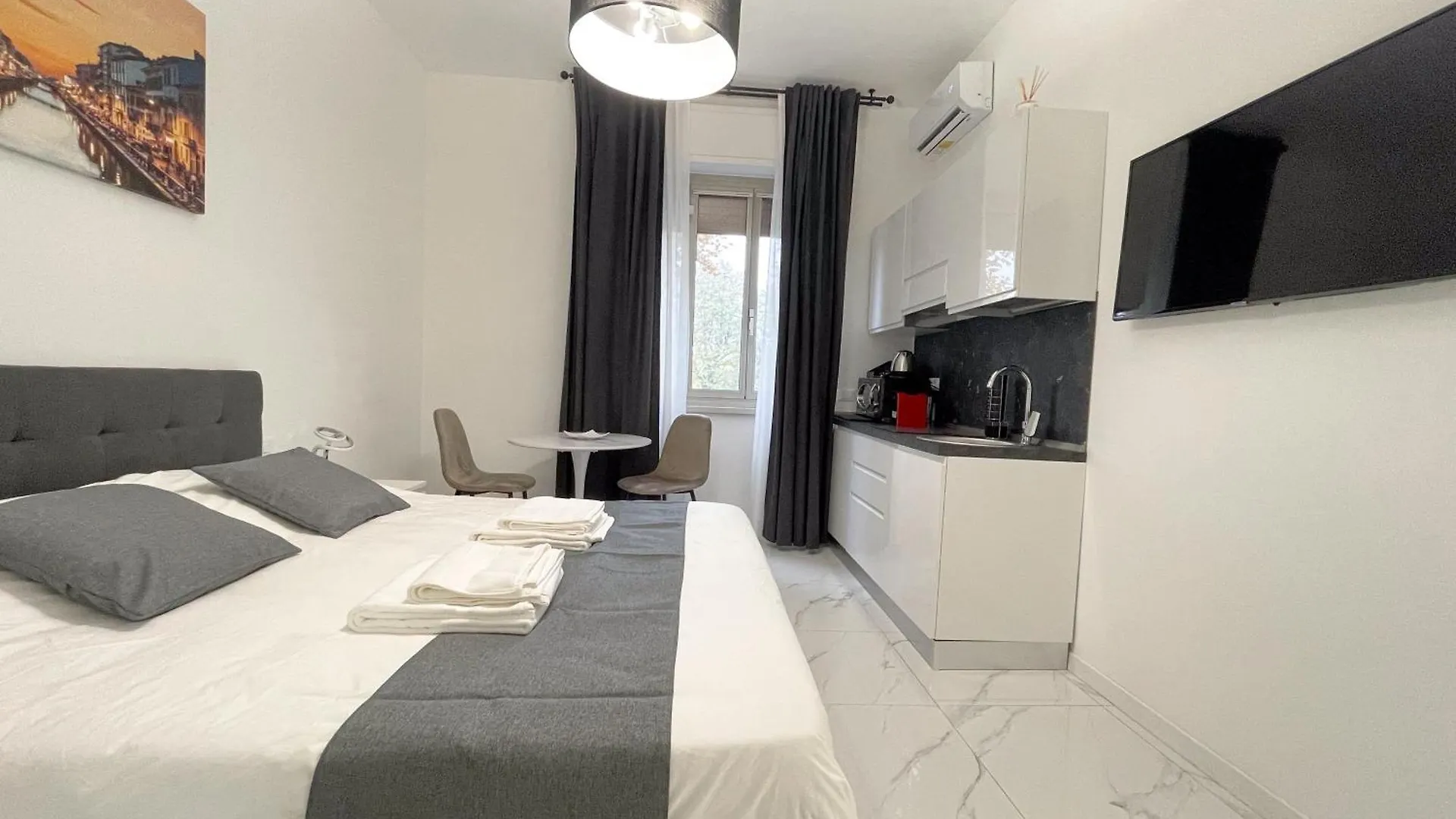 شقة San Raffaele'S House فيمودْروني 0*,  إيطاليا